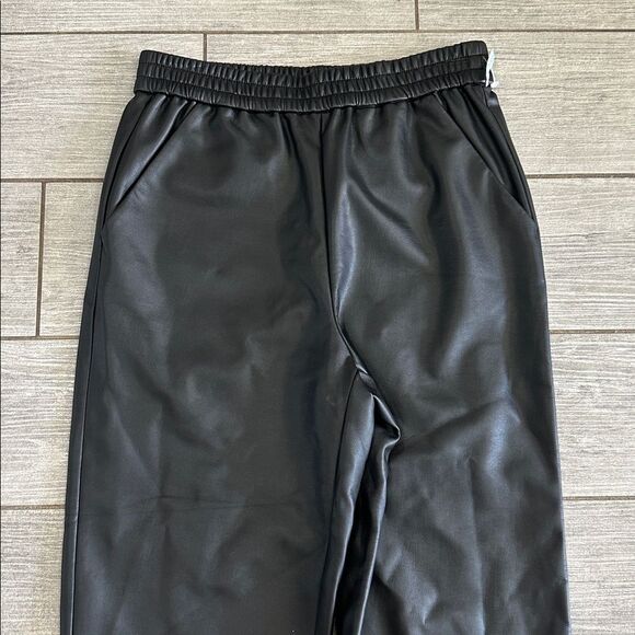 Halogen Faux Leather Elastic Waist Black Pants New! - Picture 4 of 8